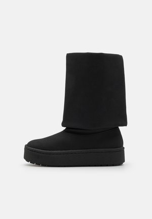 Platform boots - black