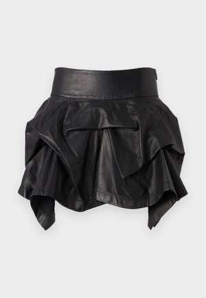 Zwarte leren minirok met hoge taille en asymmetrische gelaagde ruches.