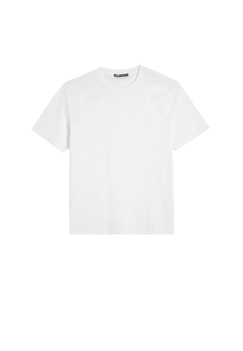 Hvid bomulds t-shirt med korte ærmer, rund halsudskæring, afslappet pasform og glat tekstur. Ingen synlige mønstre eller detaljer.