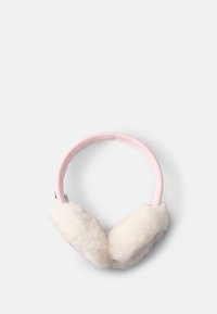 Orejeras de pelo sintético con una textura blanca suave y una diadema acolchada en rosa claro, con forma redondeada y detalles metálicos.