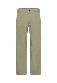 Unselected, laurel oak