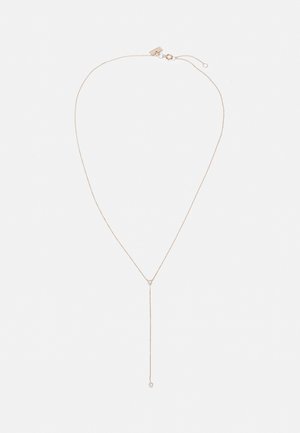 Collar en tono dorado con una cadena delgada, que cuenta con un colgante central y un cierre delicado para ajustar la longitud.