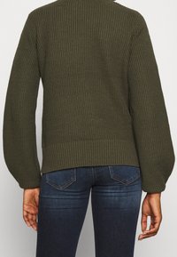 Selected Femme Tall Stickad tröja - black