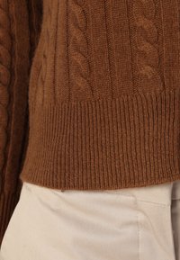 pure cashmere Kardigan - camel