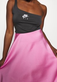 Nike Sportswear Linne - grey