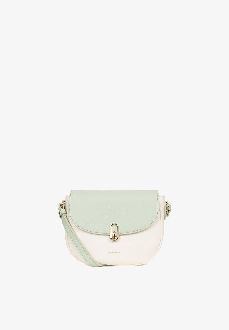 Borsa a tracolla in pelle verde e crema con patta arrotondata, hardware dorato e tracolla regolabile. Presenta un logo del marchio sulla parte anteriore.