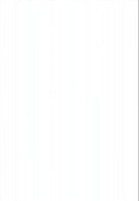 Divi bērni ar mugursomām staigā roka rokā pa meža taku, ko ieskauj zaļi koki un saules gaisma.