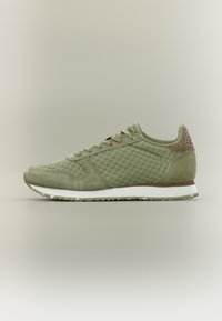 Niewybrane, dusty olive