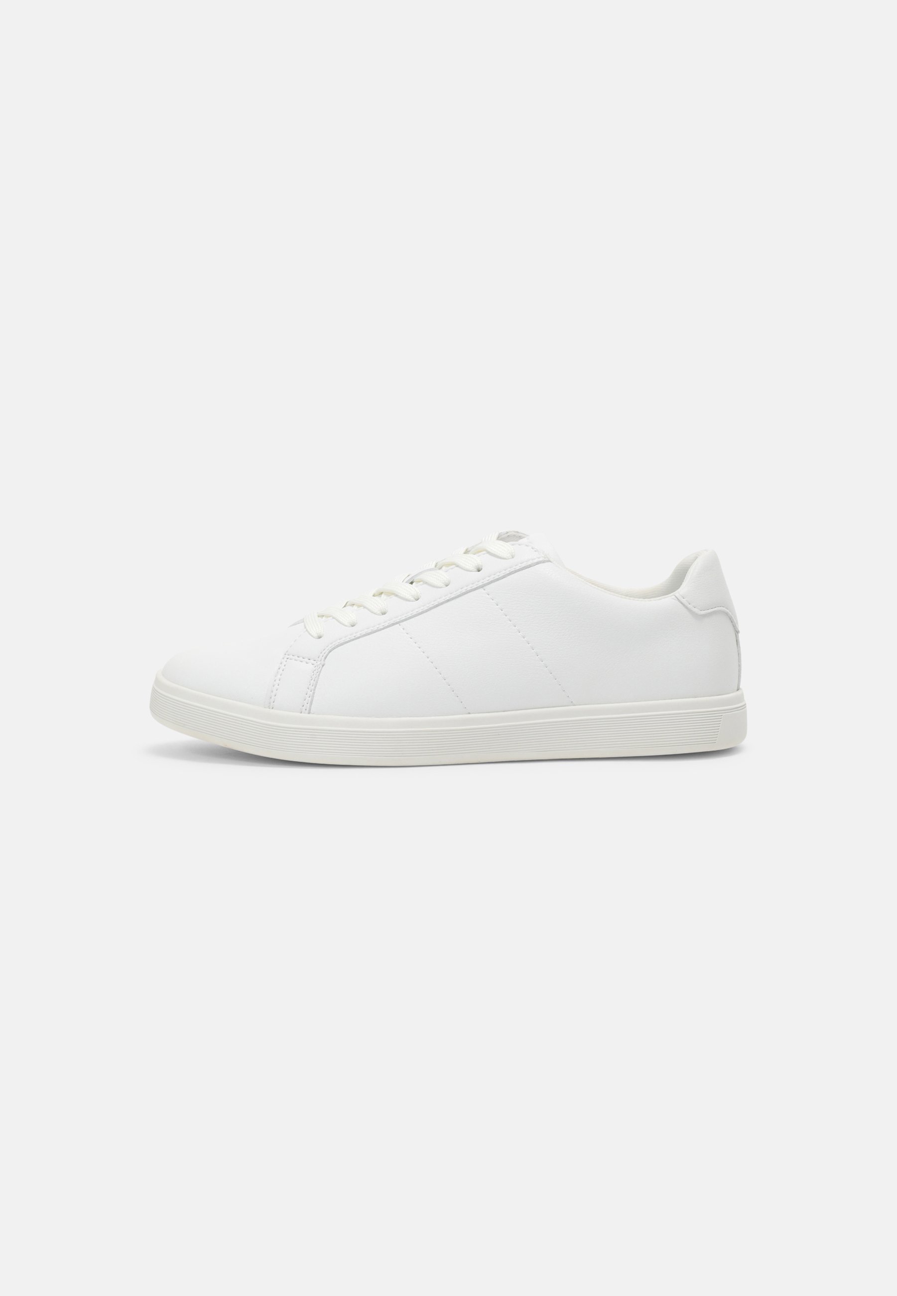 aldo trainers white