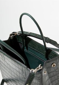 Mango Käsilaukku - green