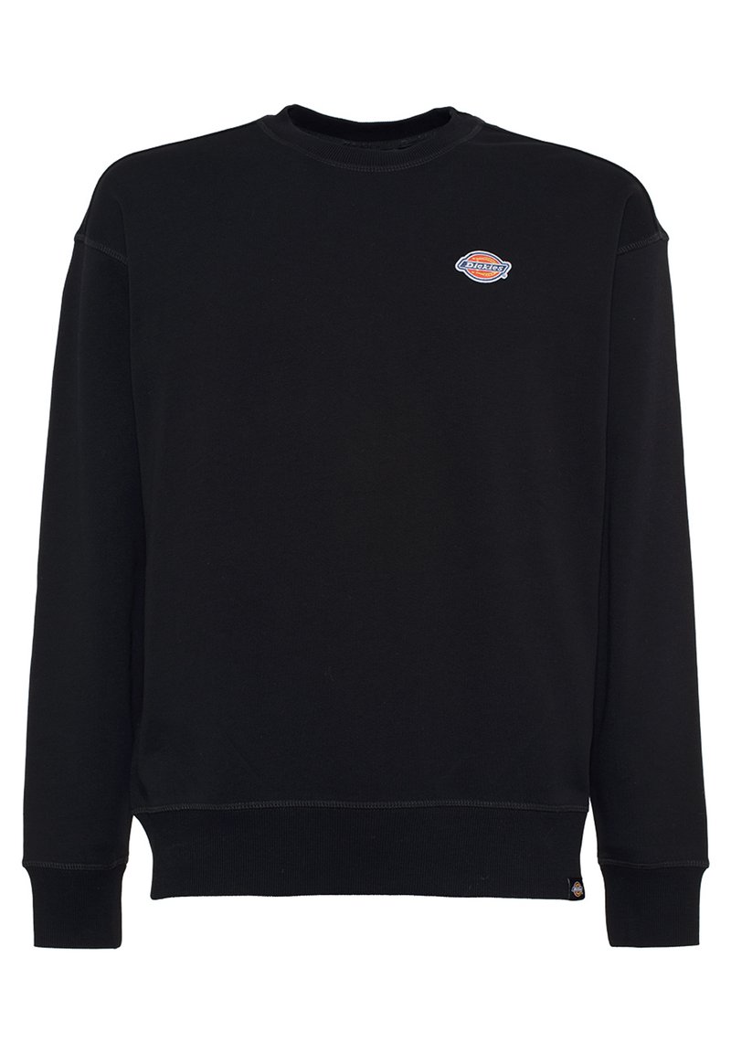 Sudadera negra de algodón, con cuello redondo, mangas largas y un pequeño logo en contraste de color en el pecho. Textura suave.