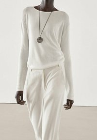 Massimo Dutti Pullover - white