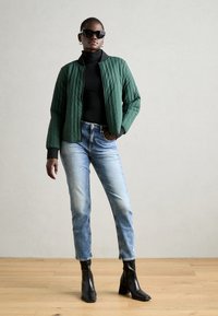 Scotch & Soda REVERSIBLE QUILTED - Bomber jakna - amsterdam green
