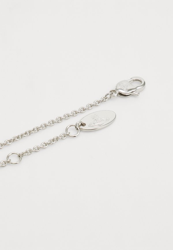 CARMELA RELIEF PENDANT - Necklace3