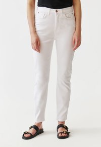 TATUUM - Slim fit jeans - white Thumbnail Image 1