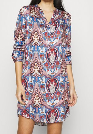 Robe tunique multicolore en bleu, rose et blanc, arborant un motif floral, des manches longues, un col en V et des détails de boutons.
