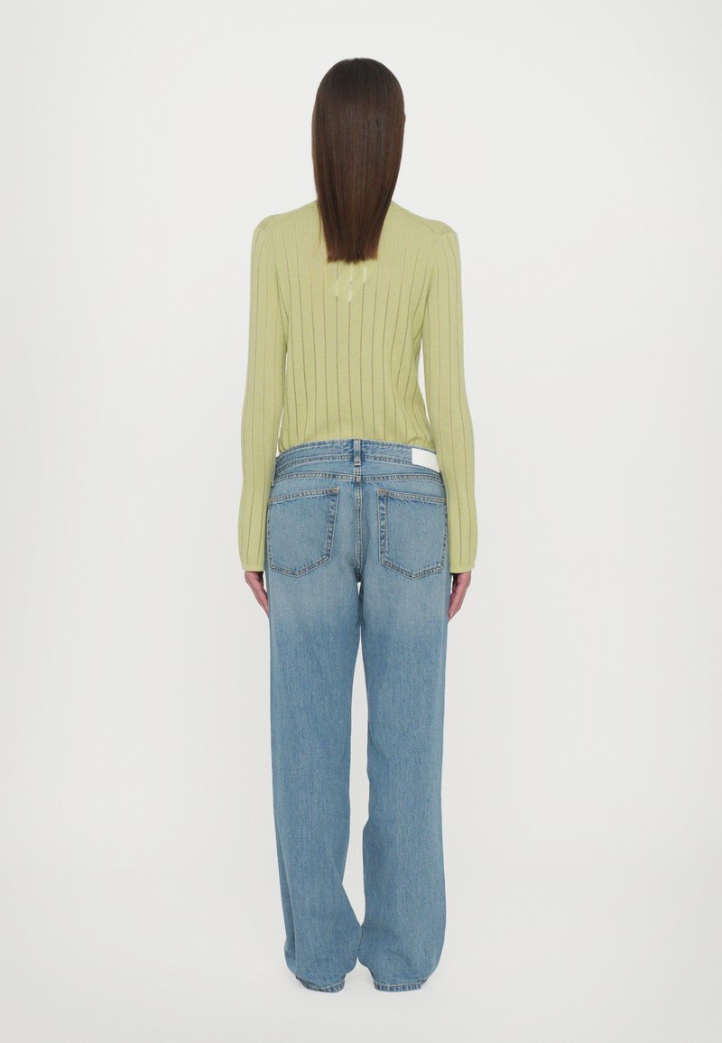 RE/DONE THE SANASA - Jean boyfriend - media noche