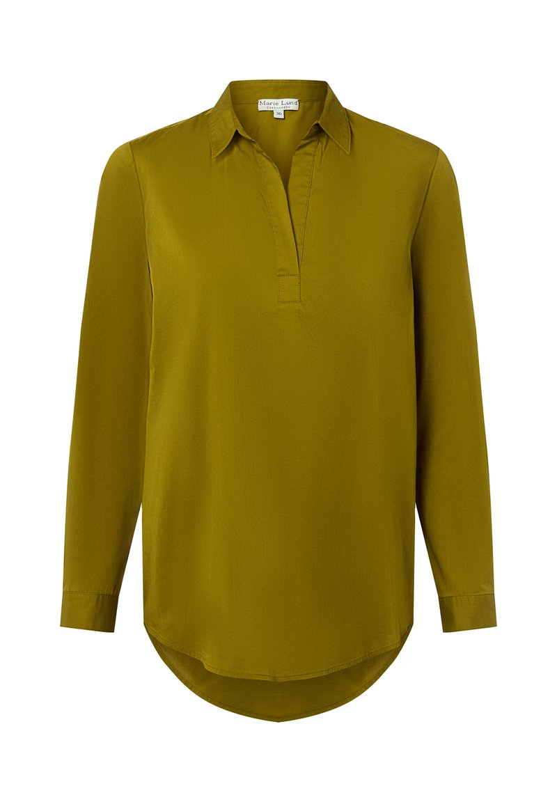 Olivengrüne Bluse mit langen Ärmeln, Kragen, V-Ausschnitt, abgerundetem Saum und einem kleinen genähten Detail unter dem Ausschnitt.