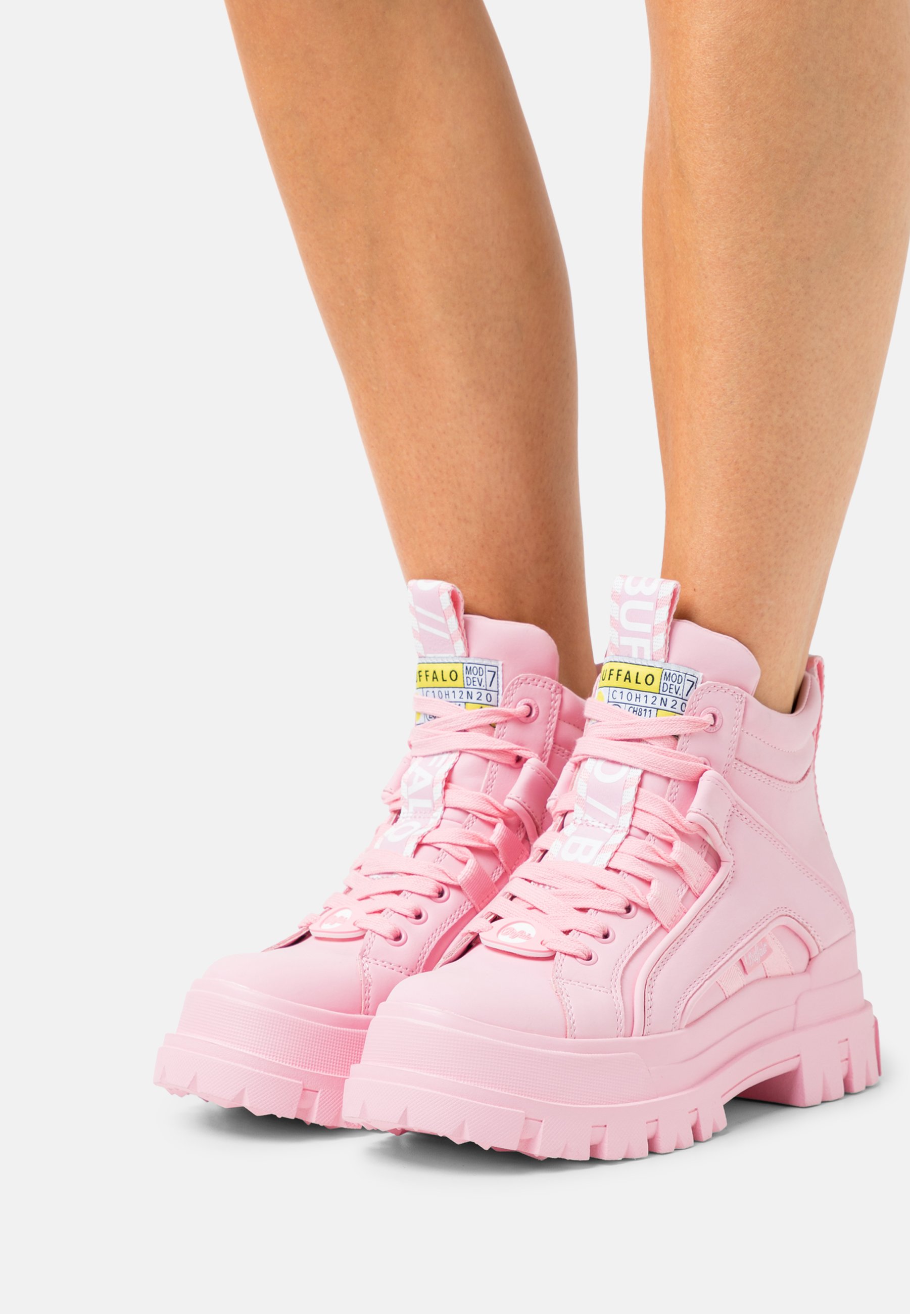 zalando buffalo sneakers