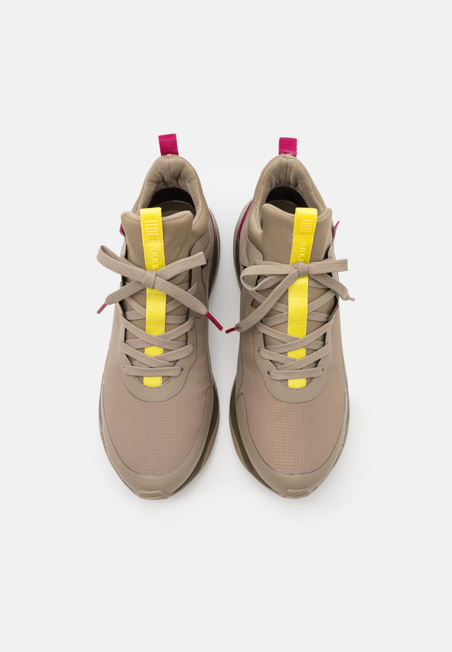 Copenhagen sneakers online kopen? | Van den Assem