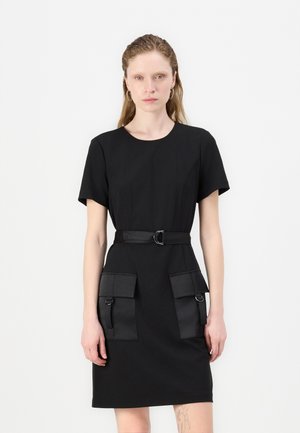 FIT AND FLARE CARGO POCKET DRESS - Vestito elegante - black