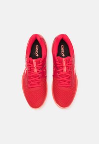 ASICS NETBURNER BALLISTIC 3 - Chaussures de volley - speed red/sun coral
