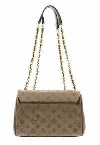 Bolso de mano beige con patrón estampado, correa de cadena en tono dorado y acentos de cuero. Cierre de solapa y forma rectangular estructurada.