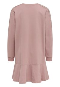 Rosa langärmliges Kleid mit ausgestelltem Saum und strukturierten Ärmelakzenten. Hergestellt aus weichem Stoff, mit einer einfachen, lässigen Silhouette.