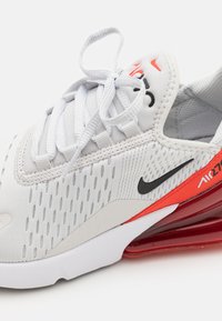 Nike Sportswear AIR MAX 270 - Joggesko - photon dust/black/picante red