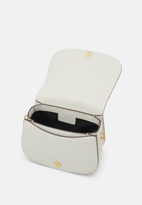 KARL LAGERFELD LOCK  - Taška s příčným popruhem - off white