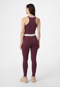 Fila BELLAGIO  - Leggings - Byxor - fig