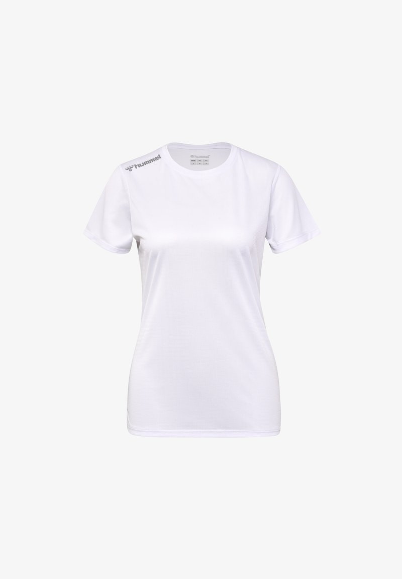 Hvid T-shirt med korte ærmer lavet af glat teknisk stof, med rund hals og en diskret logo-detalje på venstre skulder.