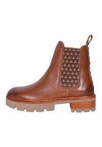 Stivale alla caviglia in pelle marrone con pannello laterale a motivo triangolare, suola spessa e linguetta sul retro. Presenta dettagli cuciti e tacco effetto legno.