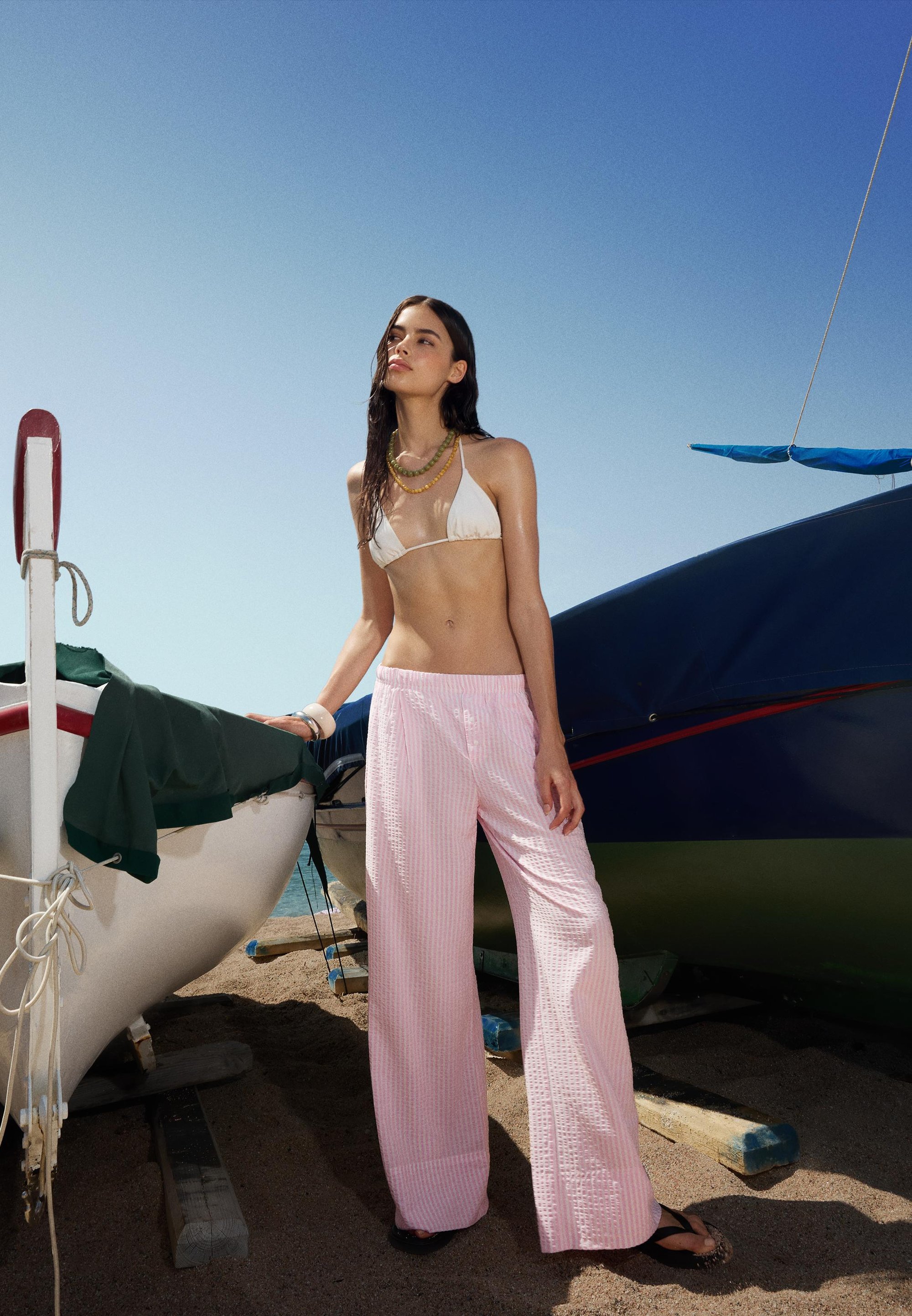 Bershka Broek light pink/roze