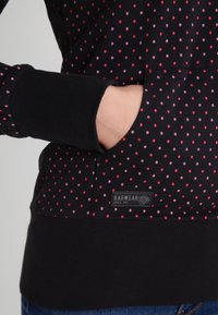 Ragwear Långärmad tröja - black