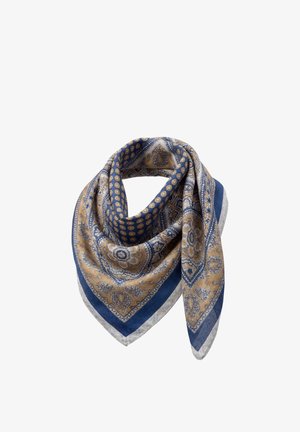Firkantet tørklæde med paisley- og blomsterprint i blå, beige og hvid, foldet til en løs trekantet form.