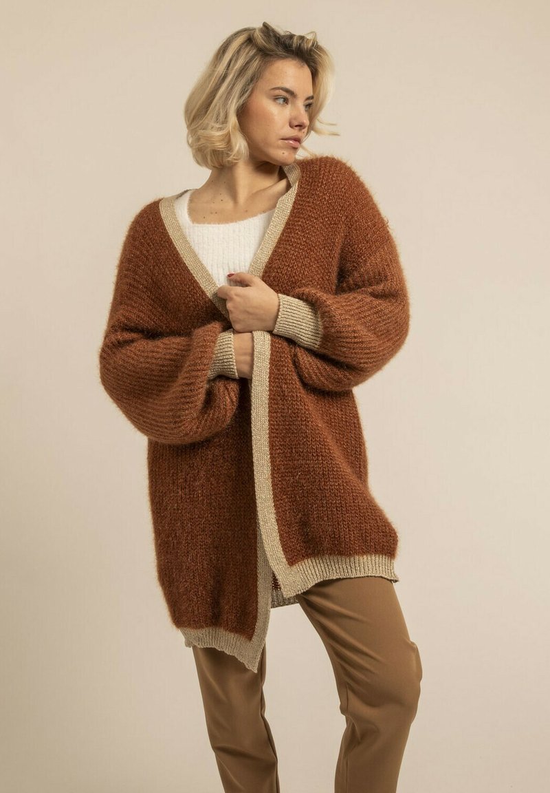 Dona x Lisa LONG OUVERT KODY - Gilet - camel