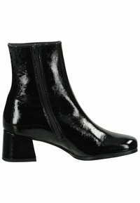 Schwarze Lackleder-Stiefelette mit Blockabsatz, seitlichem Reißverschluss und abgerundetem, quadratischem Zehenbereich.