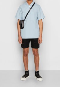 PS Paul Smith Polotričko - light blue