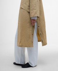 Thumbnail Image 6