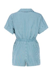 Randig kortärmad jumpsuit med välsydd krage, elastisk midja och två sidofickor; har växlande blå och vita ränder.