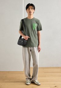Scotch & Soda REGULAR FIT LEFT CHEST LOGO - Print T-shirt - thyme