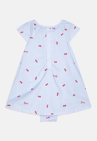 Jasnoniebieska sukienka w paski z krótkimi rękawami, z czerwonymi wzorami wiśni i haftowanym napisem. Zapięcie na guziki z luźnym kształtem w linii A.