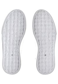 roxy rae mid