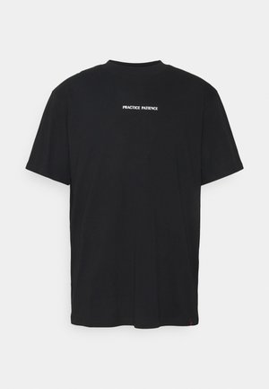 STATEMENT BOXY TEE - Print T-shirt - black