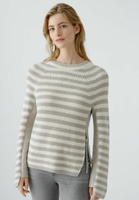 Oui RUBI - Strickpullover - ltbrown white