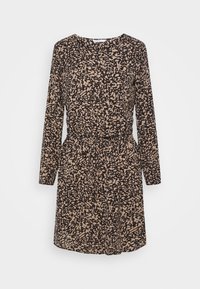 Robe à manches longues marron foncé avec un motif abstrait texturé en beige clair. Présente un col rond et une taille à cordon.