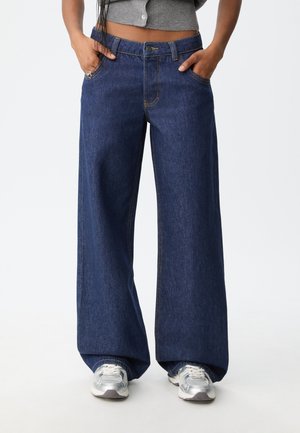 Stradivarius Vrećaste traperice - dark blue