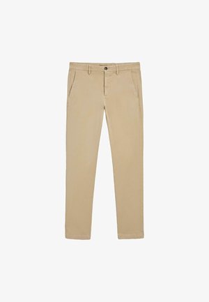 Pantaloni chino beige slim fit con passanti per cintura, chiusura frontale con bottoni e tasche laterali, mostrati distesi su uno sfondo bianco.