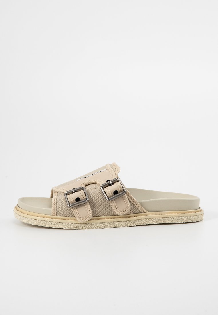 Emporio Armani Muiltjes beige